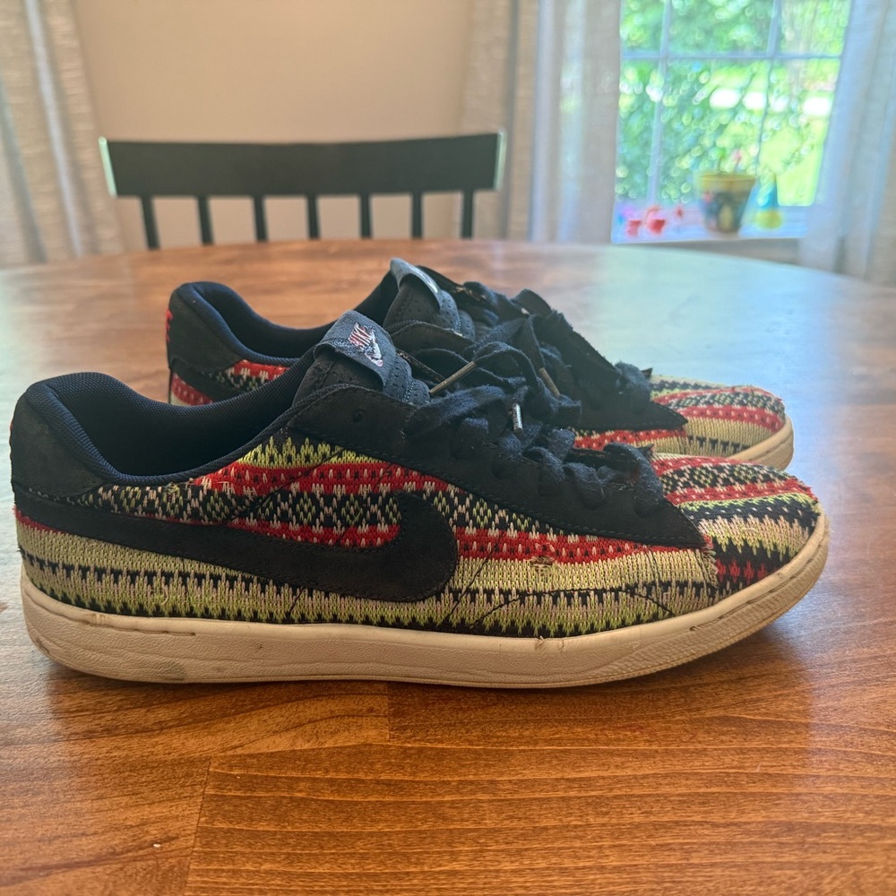 Men’s Nike Tennis Classic Ultra QS Christmas Sweater 807175-400 Sz 11.5‎